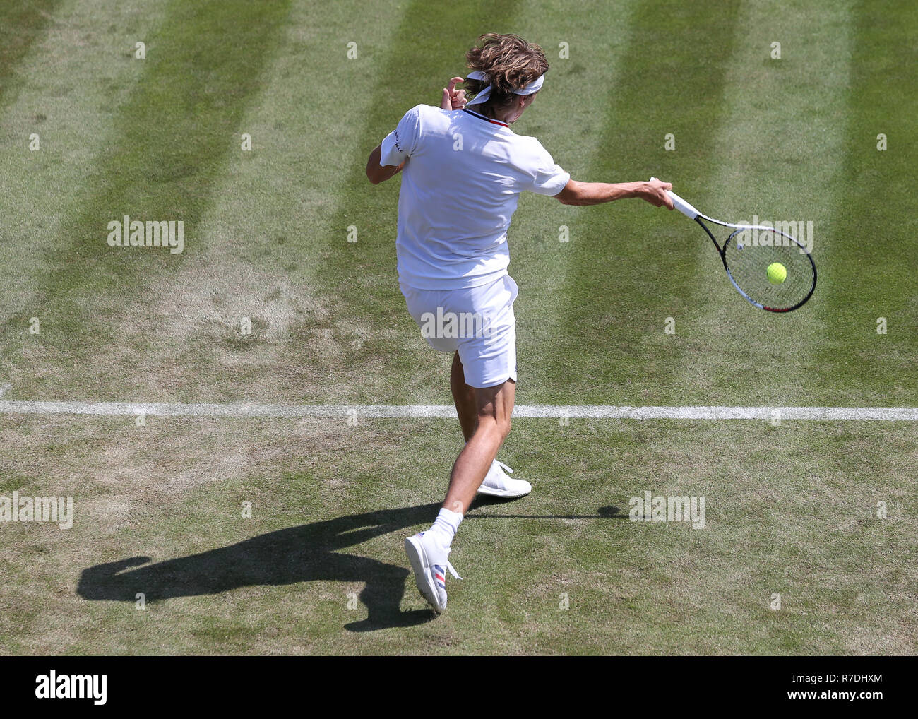 Joueur allemand Alexander Zverev en action à Wimbledon, Londres, Grande-Bretagne, Royaume-Uni. Banque D'Images
