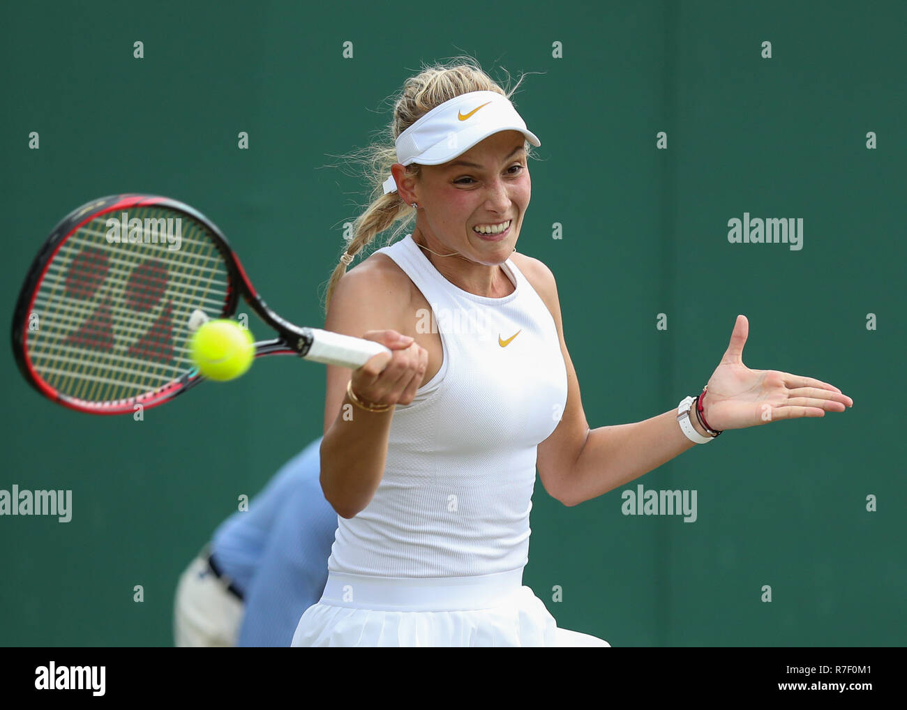 Joueur croate Donna Vekic en action à Wimbledon, Londres, Royaume-Uni Banque D'Images