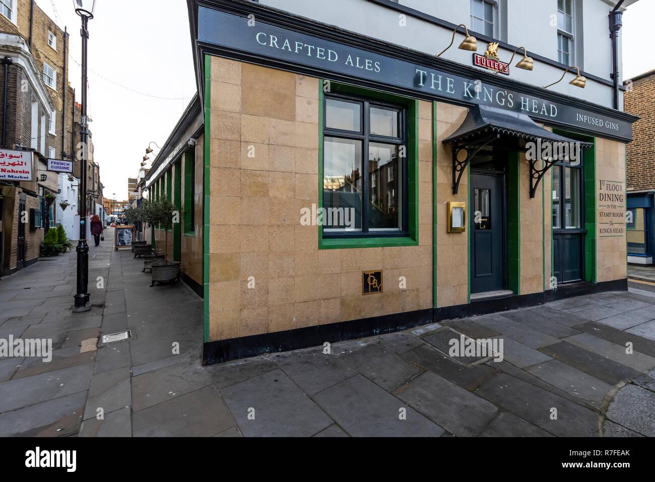 Le King's Head Pub sur Hogarth Place, Earls Court, Londres. UK Banque D'Images