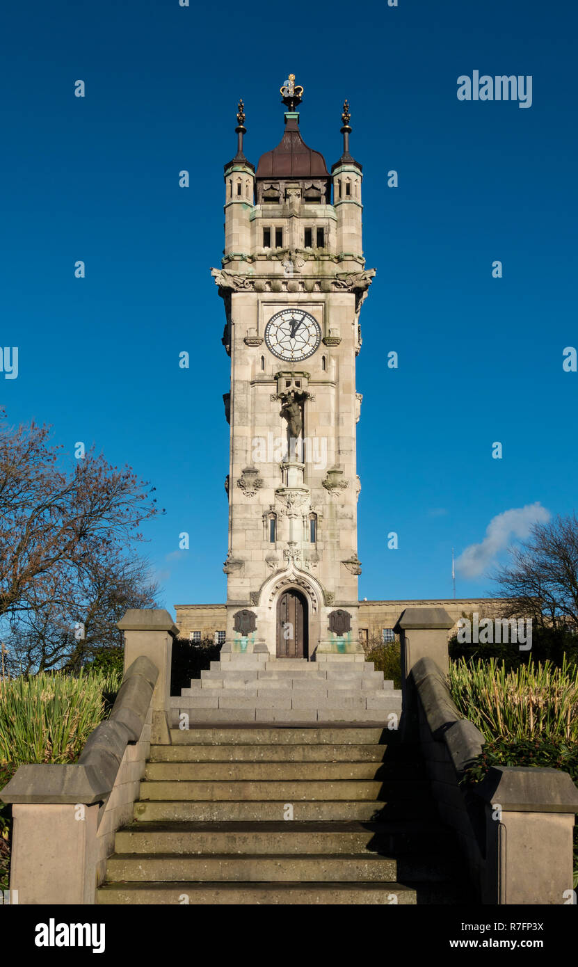 Whitehead Clock Tower in Tower Gardens, Bury, Lancashire. Banque D'Images