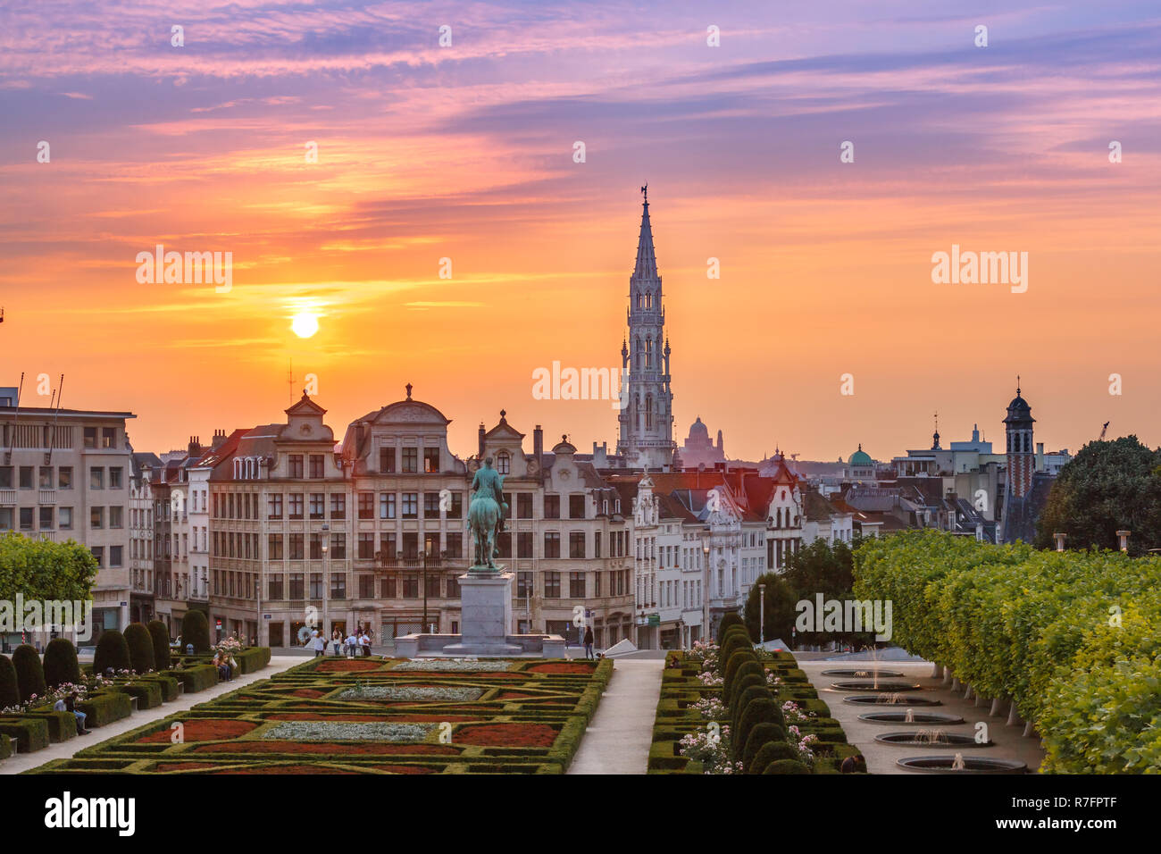 Au coucher du soleil de Bruxelles, Bruxelles, Belgique Banque D'Images