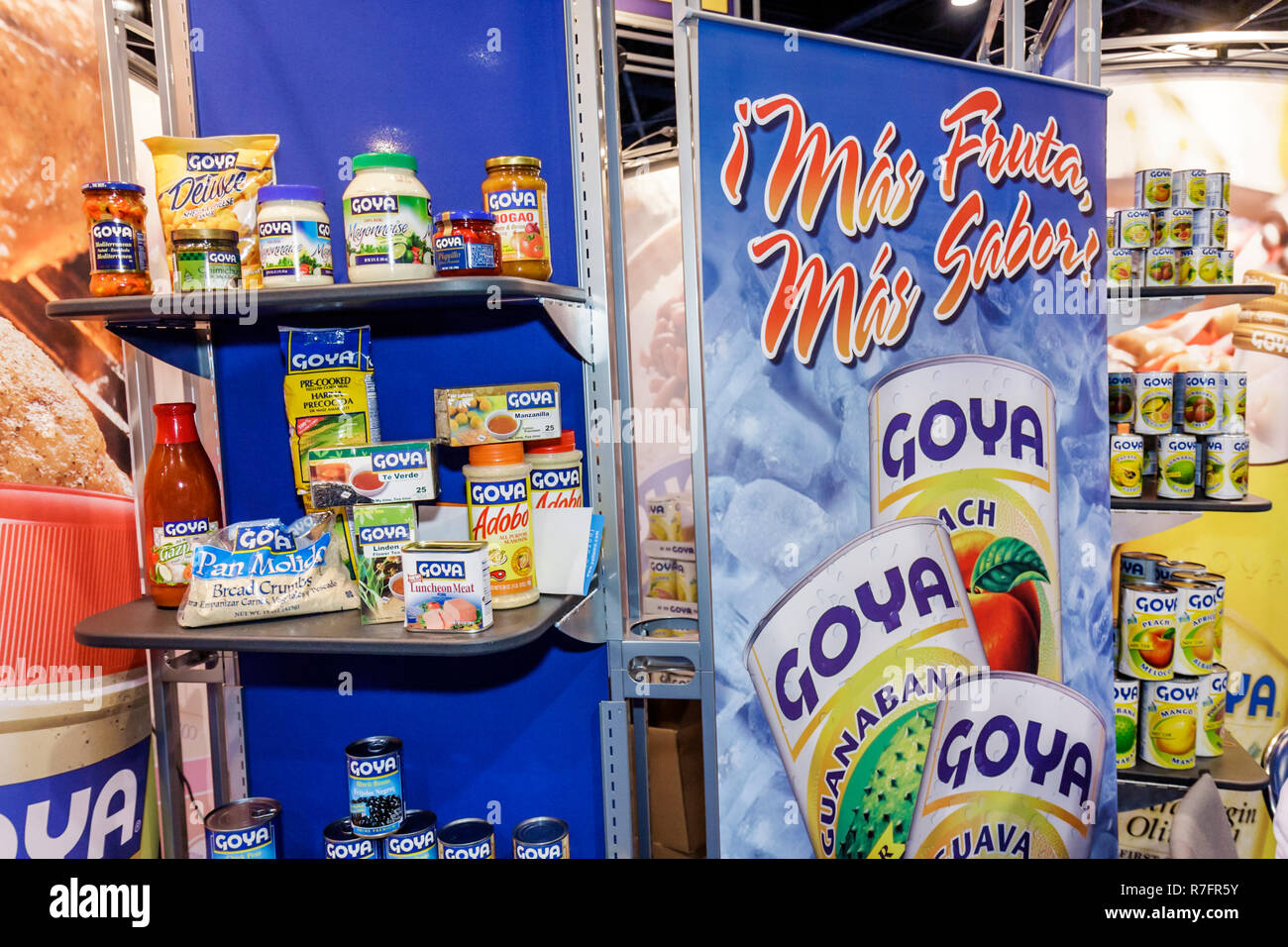 Miami Beach Florida,Centre des congrès de Miami Beach,centre,salon de l'expérience méditerranéenne,exposant,nourriture,importation,expormarketing,Goya Foods,hispanique Banque D'Images