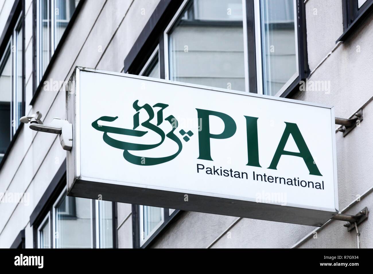 Copenhague, Danemark, le 21 octobre 2018 : Pakistan International Airlines logo sur un mur. PIA est la compagnie aérienne nationale du Pakistan Banque D'Images