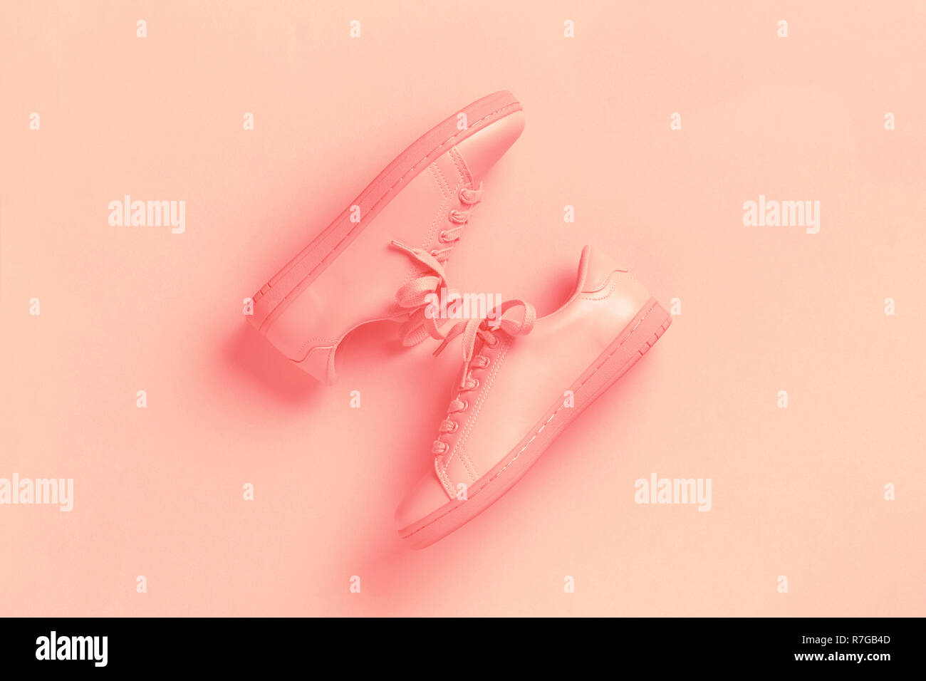 Coral shoes Banque de photographies et d images a haute resolution Alamy
