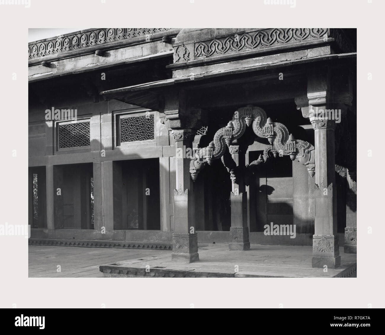 L'Inde, Fatehpur Sīkri, la deuxième cour, 1968 ou plus tôt, les villes de Mughul India Banque D'Images