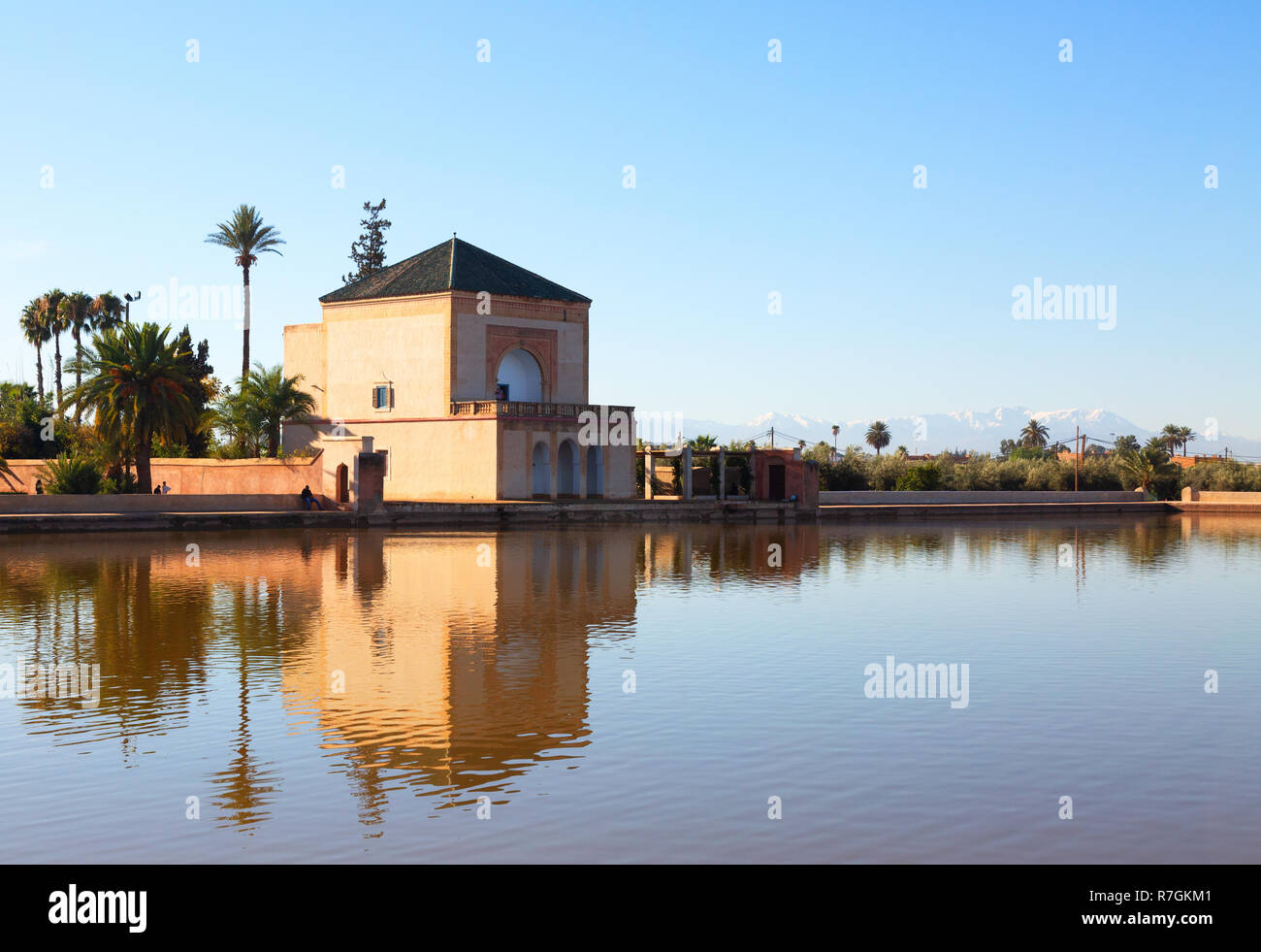 Jardins de la menara maroc Banque de photographies et d’images à haute ...