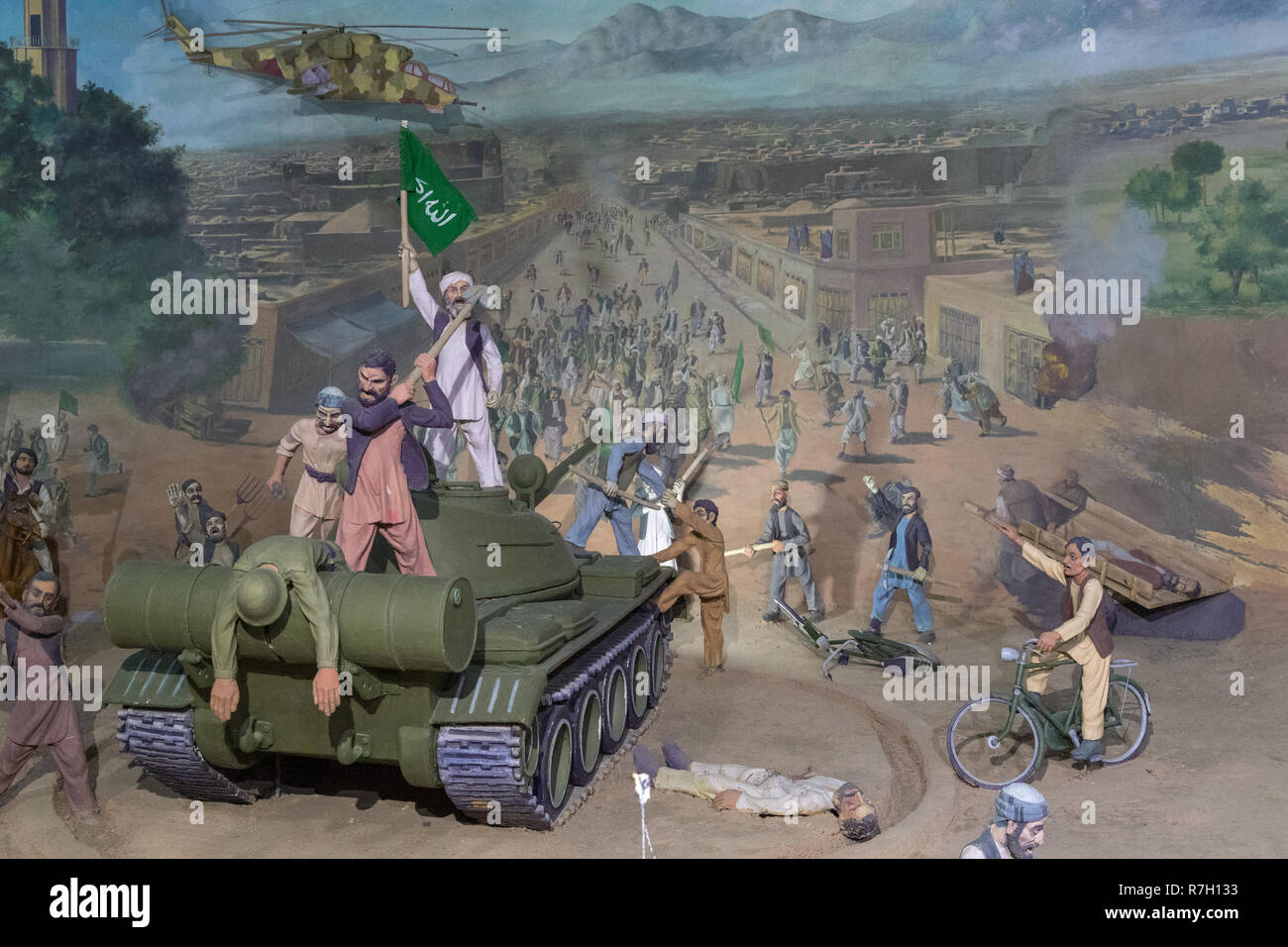 Peinture d'Afghans vaincre les Soviétiques en 2010 Musée du Jihad construit, Herat, province de Herat, Afghanistan Banque D'Images