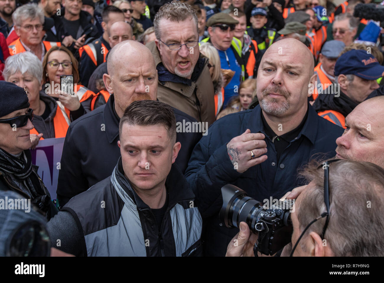 Londres, Royaume-Uni. 9Th Mar, 2018. Quelques milliers ont protesté sur la 'trahison' Brexit mars à Londres, organisé par l'UKIP et dirigé par l'ex-militant d'extrême droite EDL Tommy Robinson, la marche a été largement dépassés en nombre par un anti-raciste à l'encontre rally. Crédit : David Rowe/Alamy Live News Banque D'Images