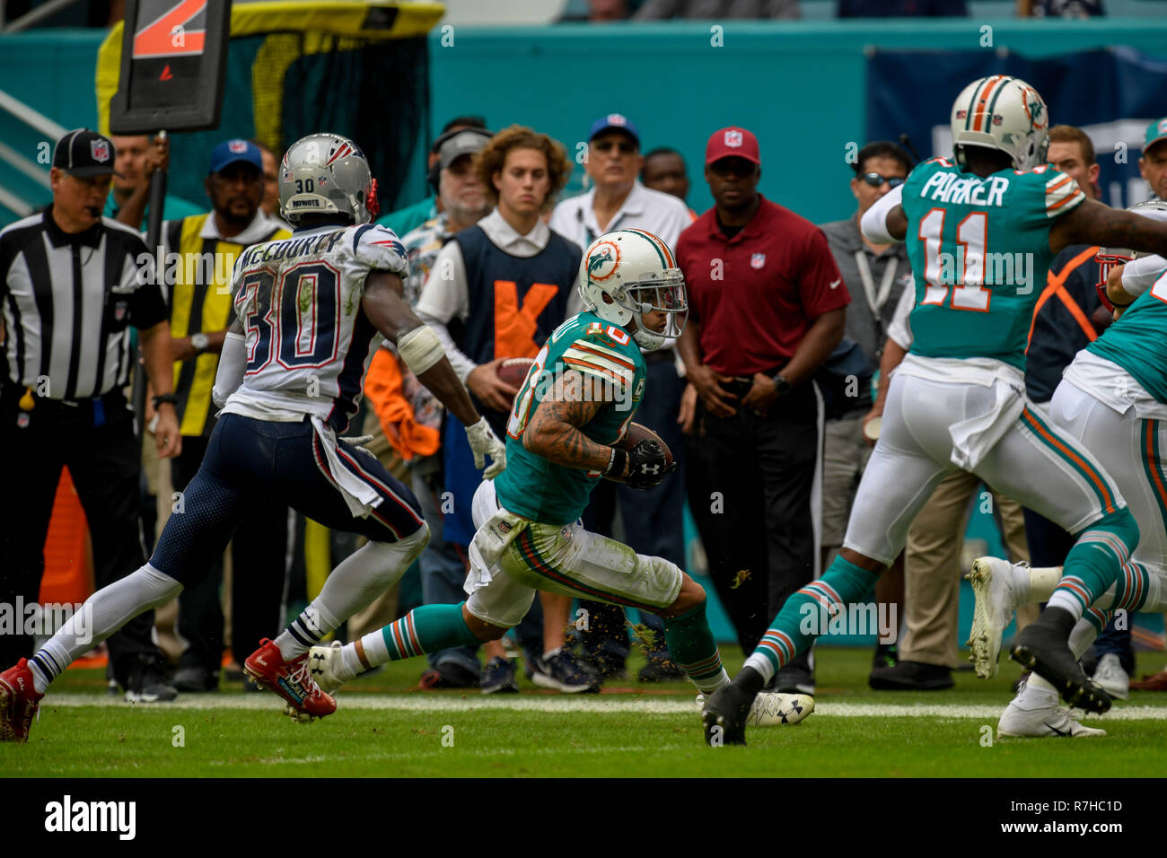 Miami, Floride, USA. 9Th Mar, 2018. 10 Kenny Stills courir après une prise au cours de la Miami Dolphins v New England Patriots sur Décembre 9, 2018 Crédit : Dalton Hamm/ZUMA/Alamy Fil Live News Banque D'Images