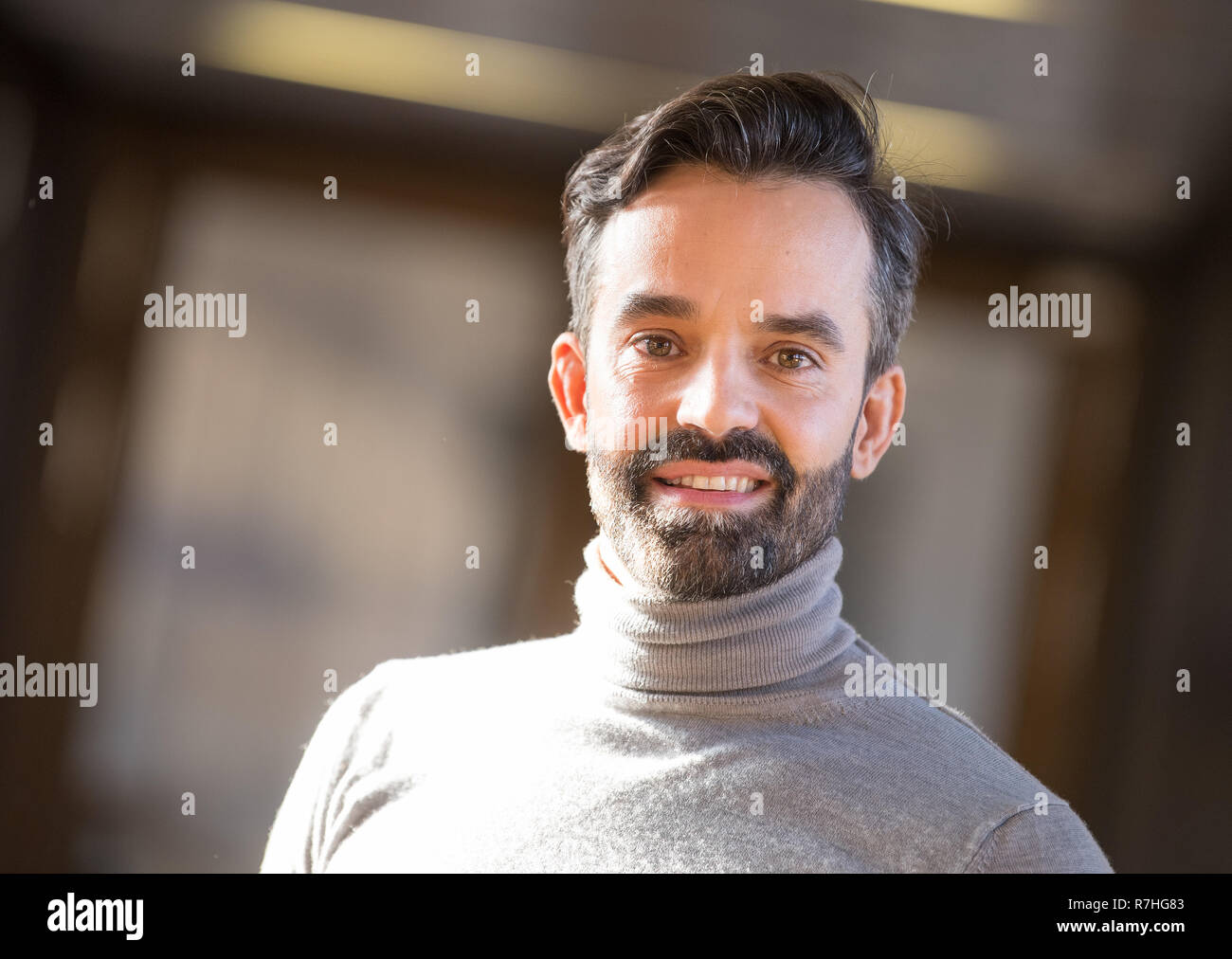Dresde, Allemagne. 28 Nov, 2018. Aaron Watkin, directeur de ballet à l'Opéra Semper, se tient dans une salle de répétition à l'Opéra Semper. La tournée mondiale de la Ballet Semperoper se poursuit. En mars, l'ensemble se produira pour la première fois en Australie et à Singapour. (Dpa-emperoper «KORR Ballett : Top sur scène et dans le classement des Critics' à partir de 10.12.2018) Crédit : Monika Skolimowska/dpa-Zentralbild/dpa/Alamy Live News Banque D'Images