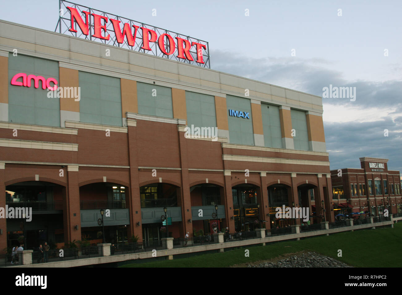 Newport sur le centre de divertissement Levee à Cincinnati, Ohio, États-Unis Banque D'Images