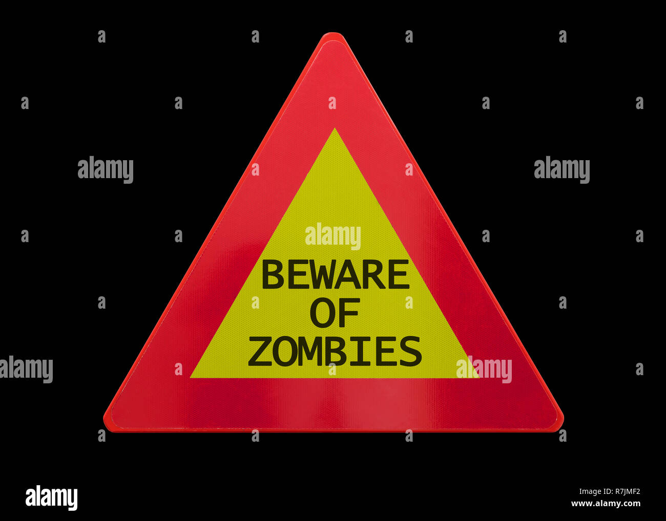 Panneau de circulation isolés - Méfiez-vous des zombies - sur noir Banque D'Images