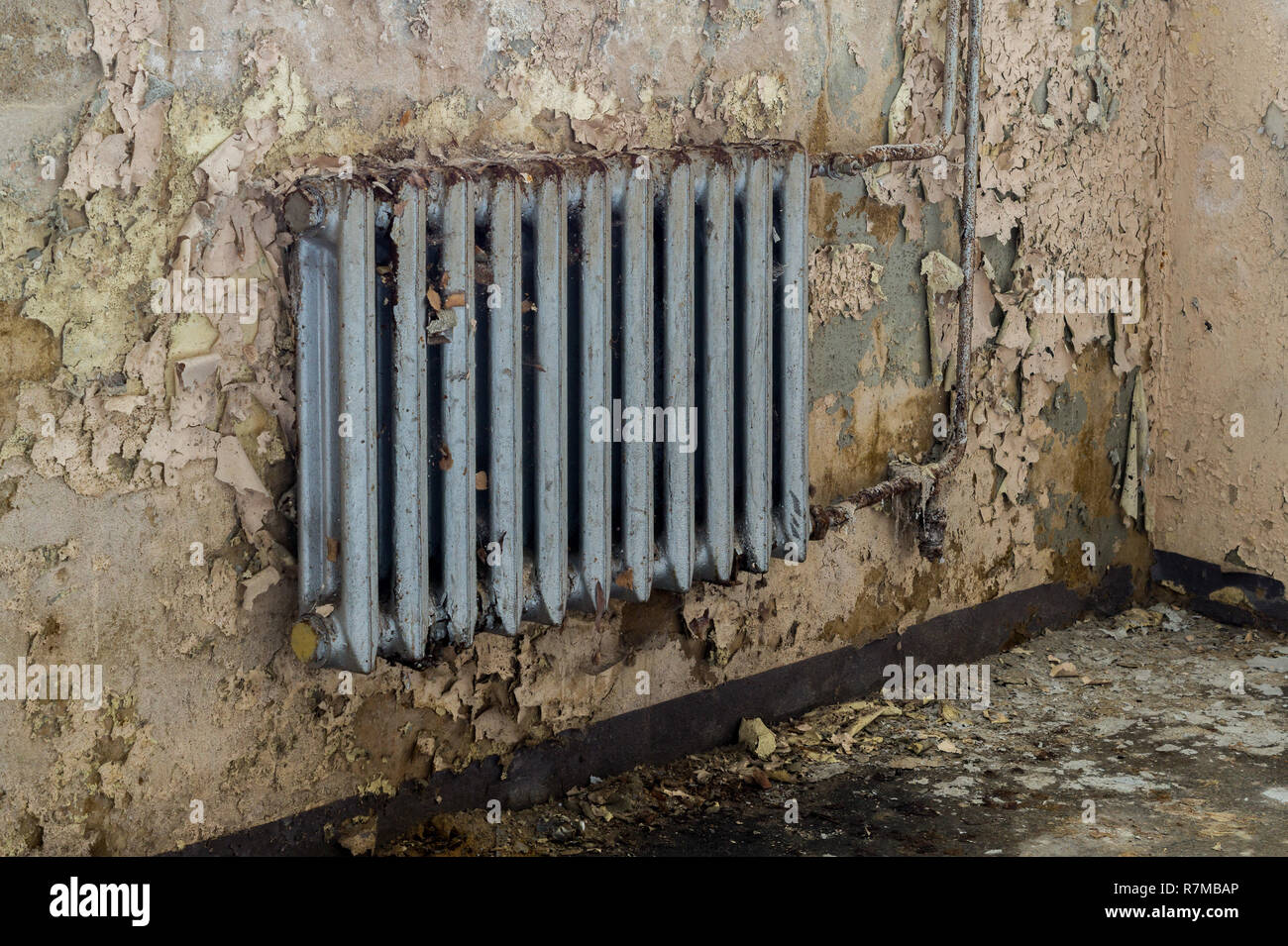 Après les dégâts causés par l'eau de chauffage vétustes Banque D'Images