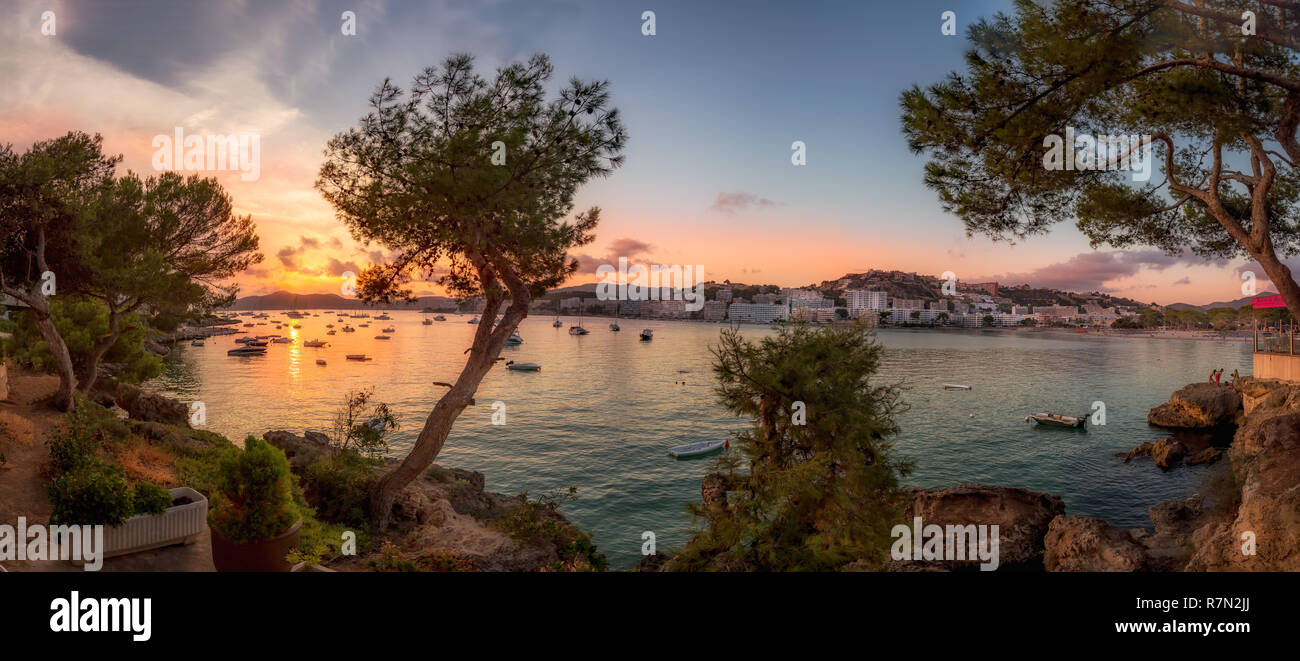 Santa Ponsa Majorque Coucher du Soleil Banque D'Images