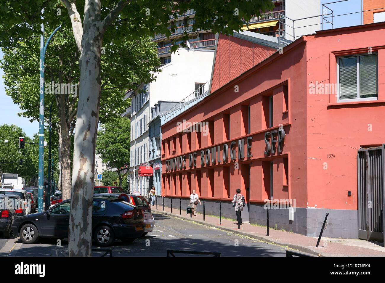 France, Hauts de Seine, Boulogne Billancourt, Avenue Jean Baptiste Clement,  les Studios de Boulogne Photo Stock - Alamy