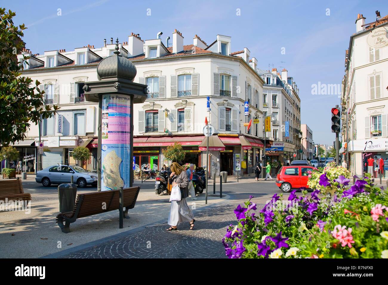 Avenue general de gaulle Banque de photographies et d’images à haute