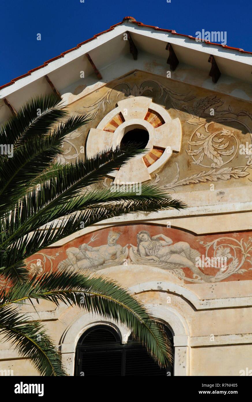 Italie, Pouilles, Peninsule du Salteno, décoration d'un bâtiment de style néo byzantin Banque D'Images