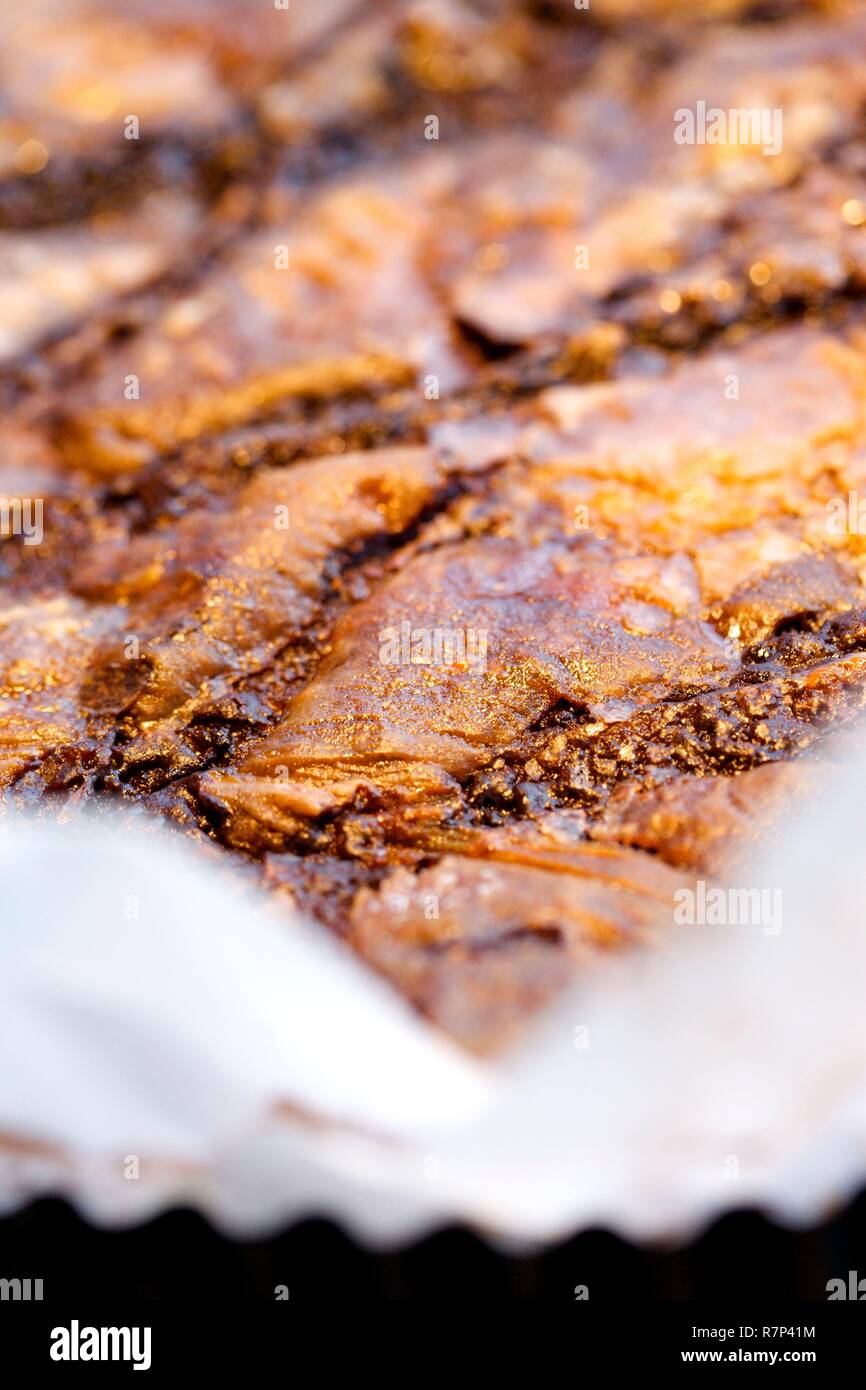 France, Manche, Mer d'Iroise, Audierne, chocolat Kouign aman au Ti Forn bakery Banque D'Images