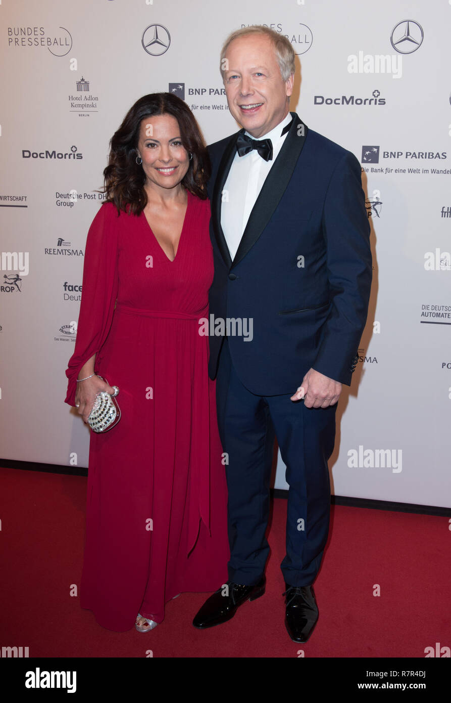Directeur Tom BUHROW WDR avec ma copine Daniela BOFF, 67e Presse fédérale bal à l'hôtel Adlon à Berlin, Allemagne le 23.11.2018. Dans le monde d'utilisation | Banque D'Images