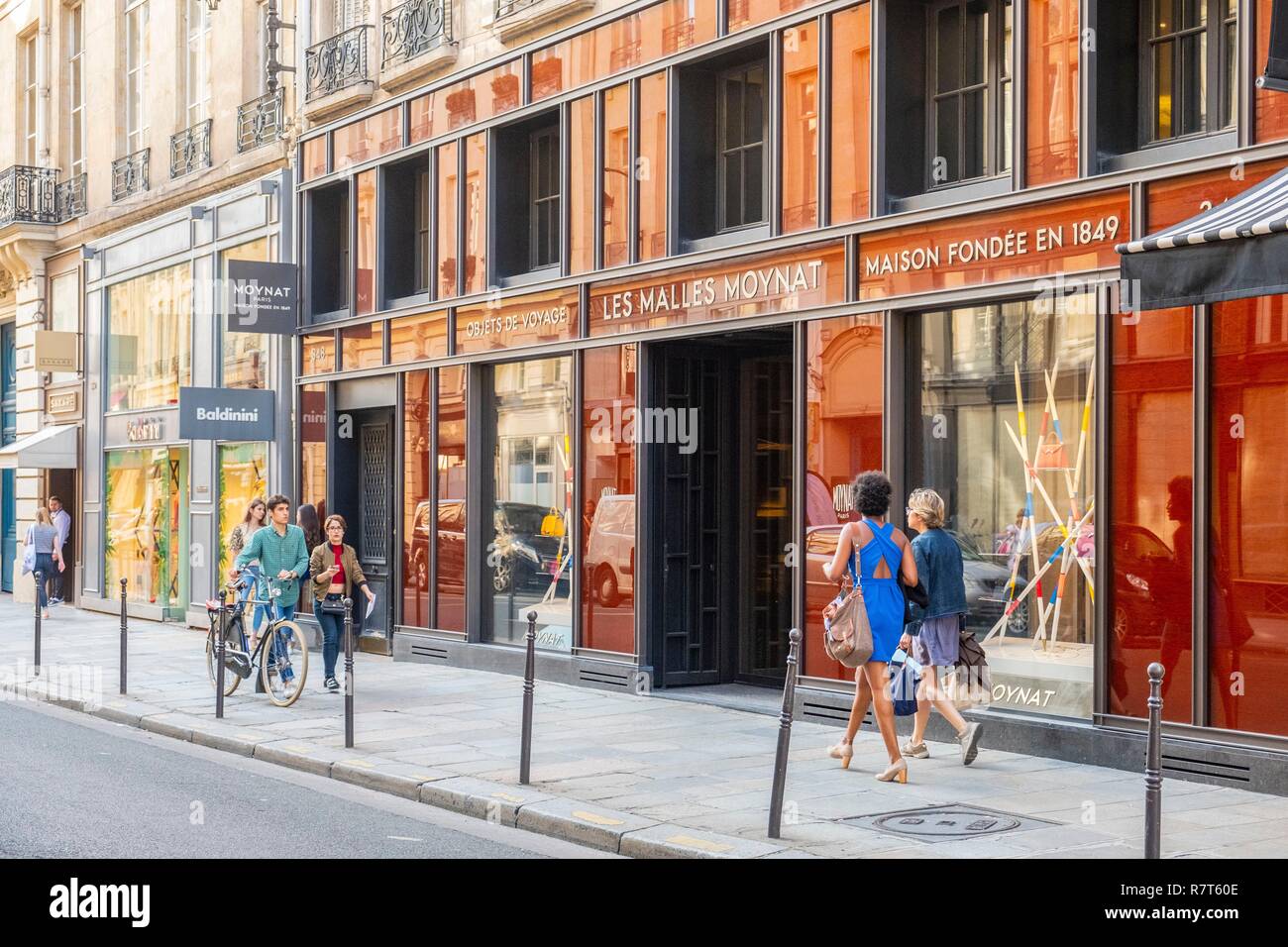 Paris, Faubourg Saint-Honore Stock Photo - Alamy