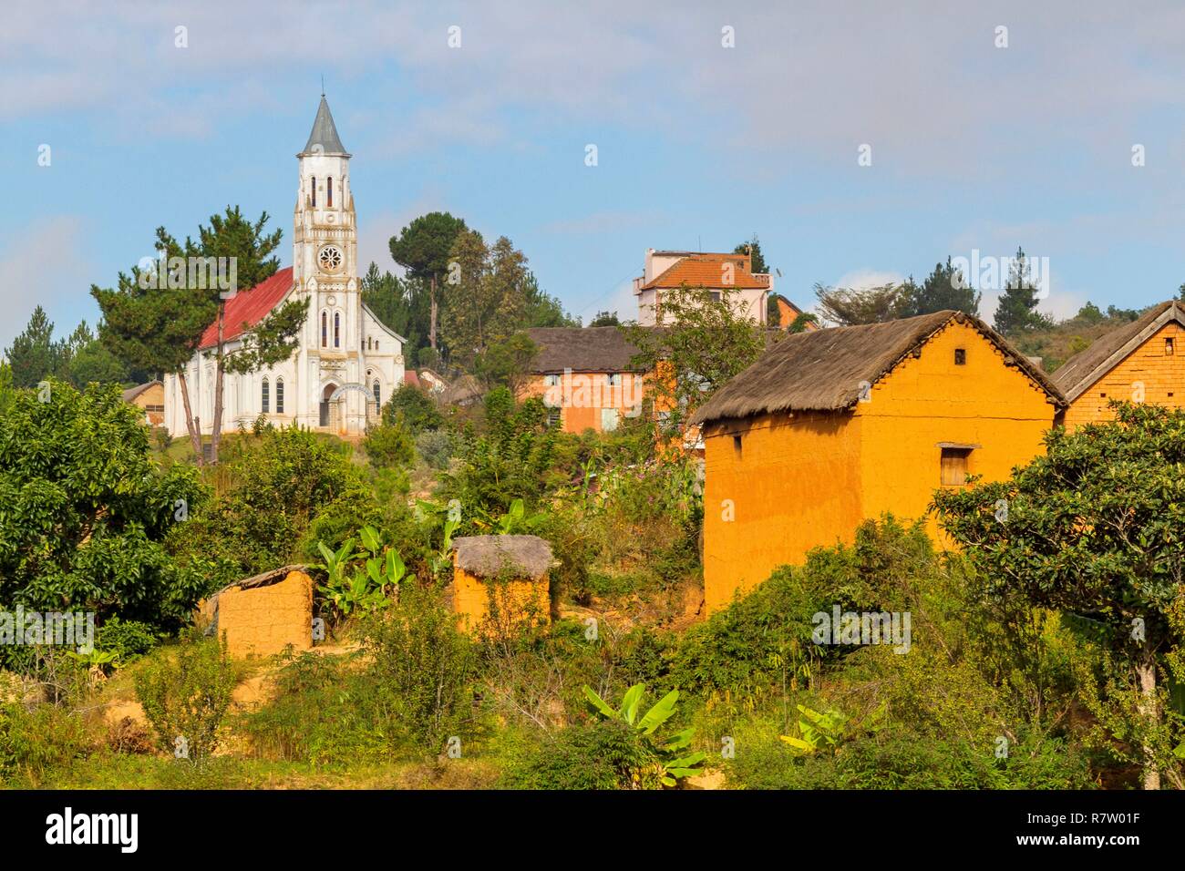 Madagascar, hauts plateaux du centre, région d'Antsirabe rizières vers Antanifotsy le long de la RN7 Banque D'Images