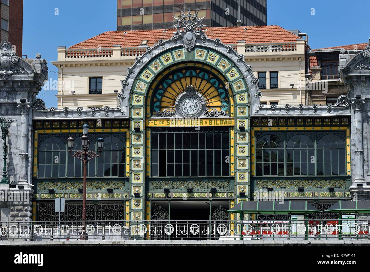 Espagne, Pays Basque, Province de Biscaye, Bilbao, La Concordia gare, ancien Santander gare construit en 1902 Banque D'Images