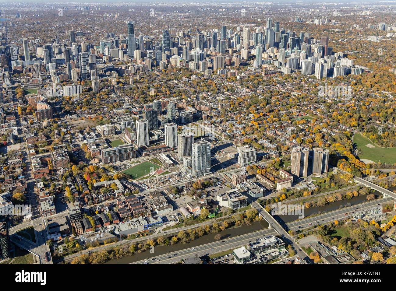 Une vue aérienne de Regent Park qui a vu de grands la rénovation urbaine au cours des dernières années. Banque D'Images