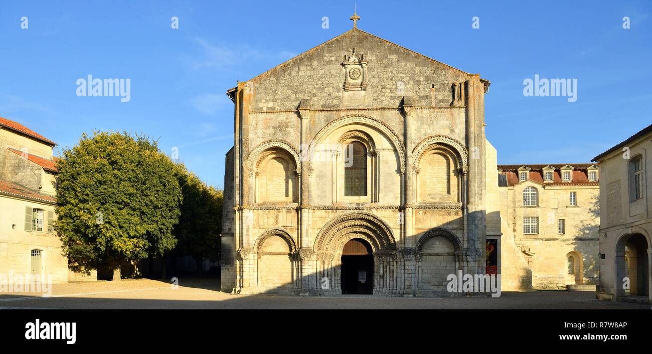 En France, en Charente Maritime, Saintes, Saintonge, l'abbaye Sainte Marie des Dames Banque D'Images