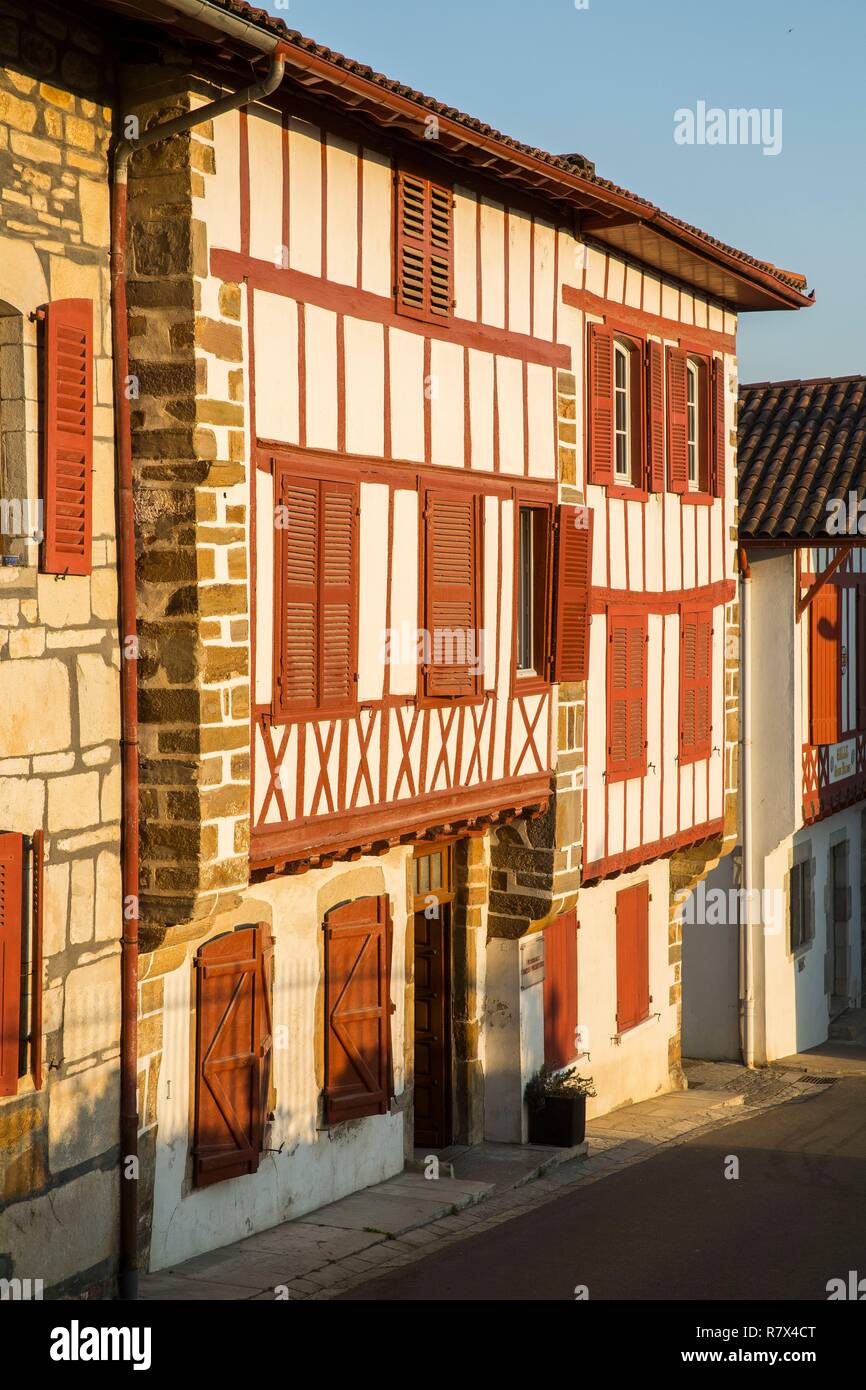 France, Pyrénées Atlantique, Pays Basque, La Bastide Clairence, étiqueté Les Plus Beaux Villages de France Banque D'Images