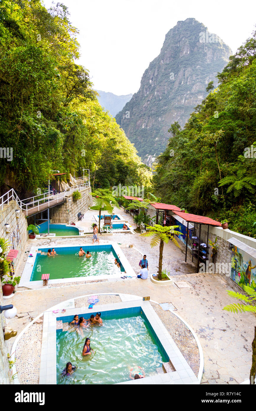 Hot springs (thermes) à Aguas Calientes près de Machu Picchu, Pérou Banque D'Images