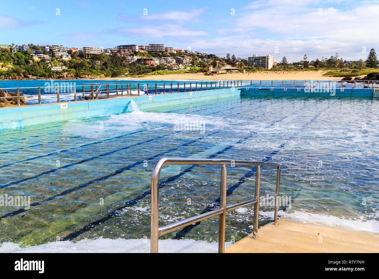 Piscine extérieure d'eau salée. Freshwater Bay, New South Wales, NSW, Australie Banque D'Images