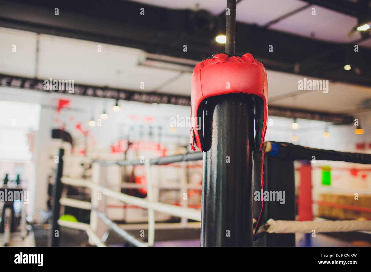 Sac de frappe black kick boxing boxe ou pour le sport Photo Stock - Alamy