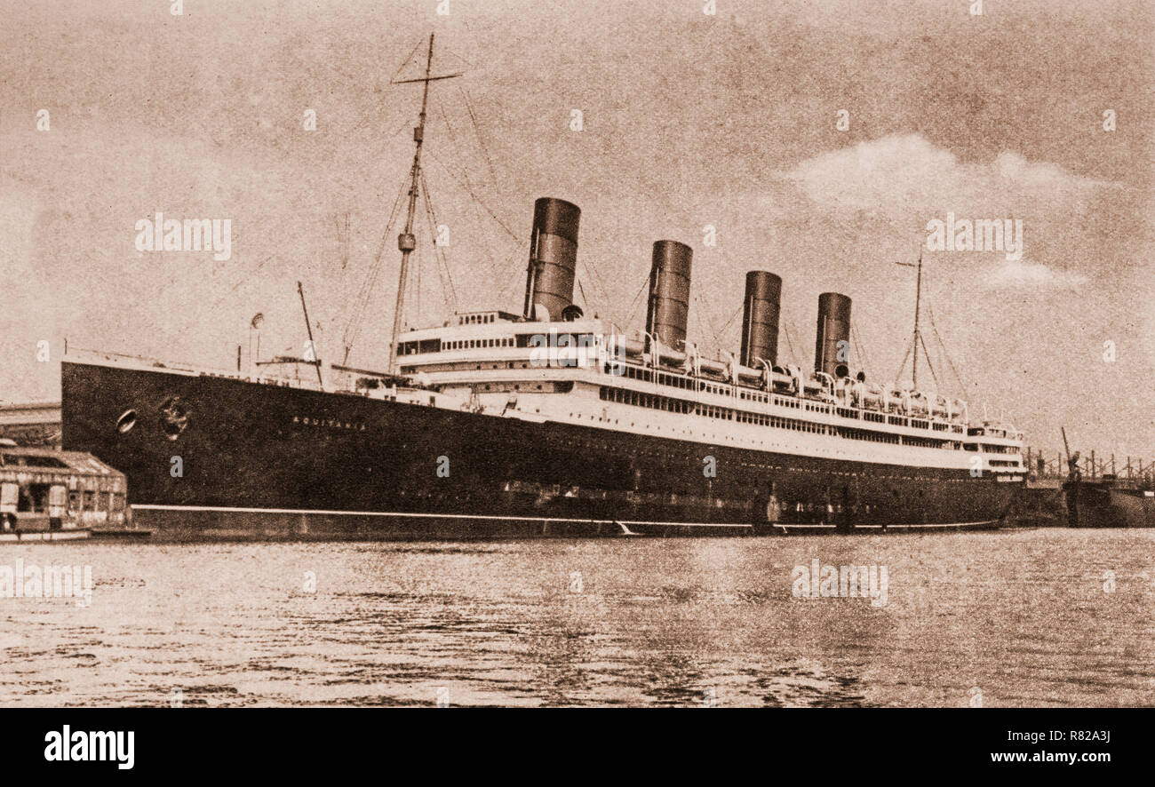 Le RMS Aquitania, un paquebot britannique de la Cunard Line en service de 1914 à 1950. Elle a été conçu par Leonard Peskett et construit par John Brown & Company à Clydebank, en Écosse et lancé le 21 avril 1913, faisant de son voyage inaugural de Liverpool à New York le 30 mai 1914. Aquitaine a été la troisième en ligne Cunard's grand trio d'exprimer des chemises, précédé par RMS Mauretania et RMS Lusitania, et était le dernier survivant des quatre-canalisé paquebot. Elle a été pendant un certain temps le plus grand liner buit en Grande-Bretagne et le plus grand navire du monde. Banque D'Images