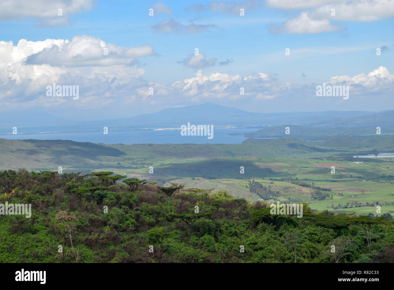 Le mont Longonot vu de Eburru Hill, Naivasha, Rift Valley Banque D'Images