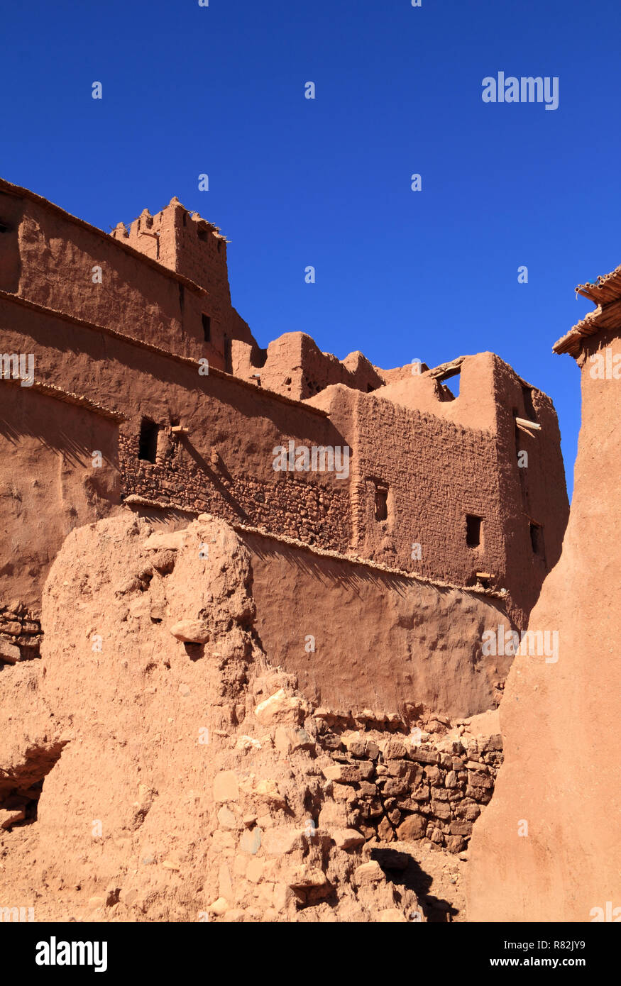 Maroc Ouarzazate - Ait Ben Haddou Kasbah médiévale, construit en style berbère avec Adobe - UNESCO World Heritage site. Banque D'Images