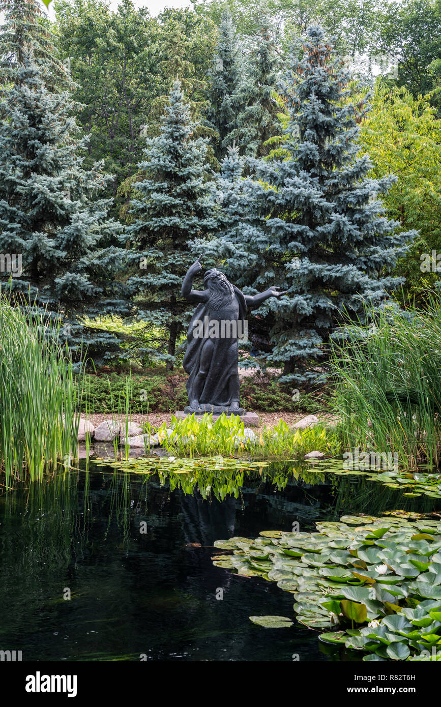 Les jardins de sculptures de Leo Mol au parc Assiniboine, Winnipeg, Manitoba, Canada. Banque D'Images