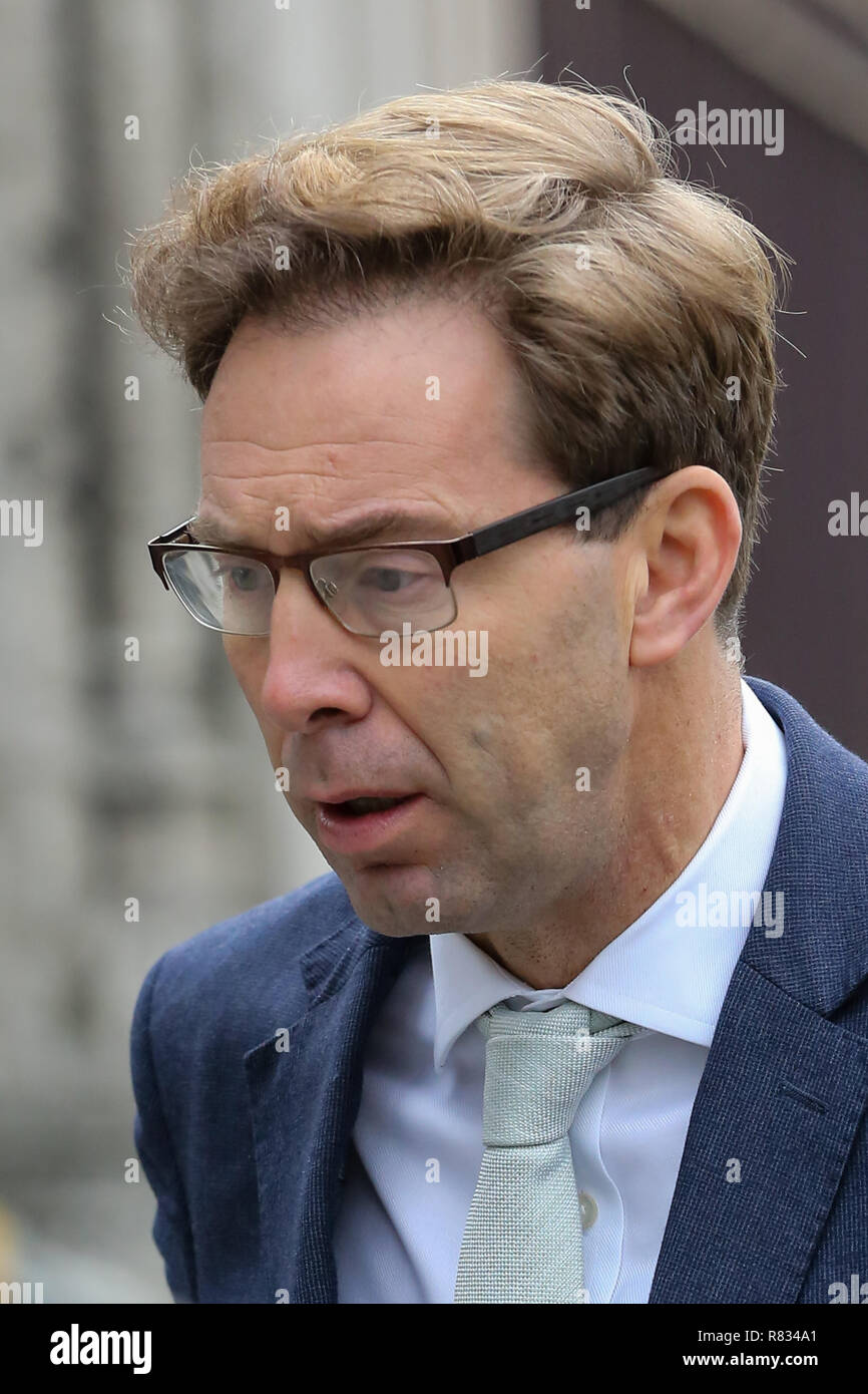 Westminster, London, UK 12 Dec 2018 - Tobias Ellwood MP pour Bournemouth East arrive dans les maisons de questions au premier ministre. Le Premier ministre britannique Theresa May a annoncé qu'elle va contester le vote de ce soir d'aucune confiance dans son leadership. Credit : Dinendra Haria/Alamy Live News Banque D'Images