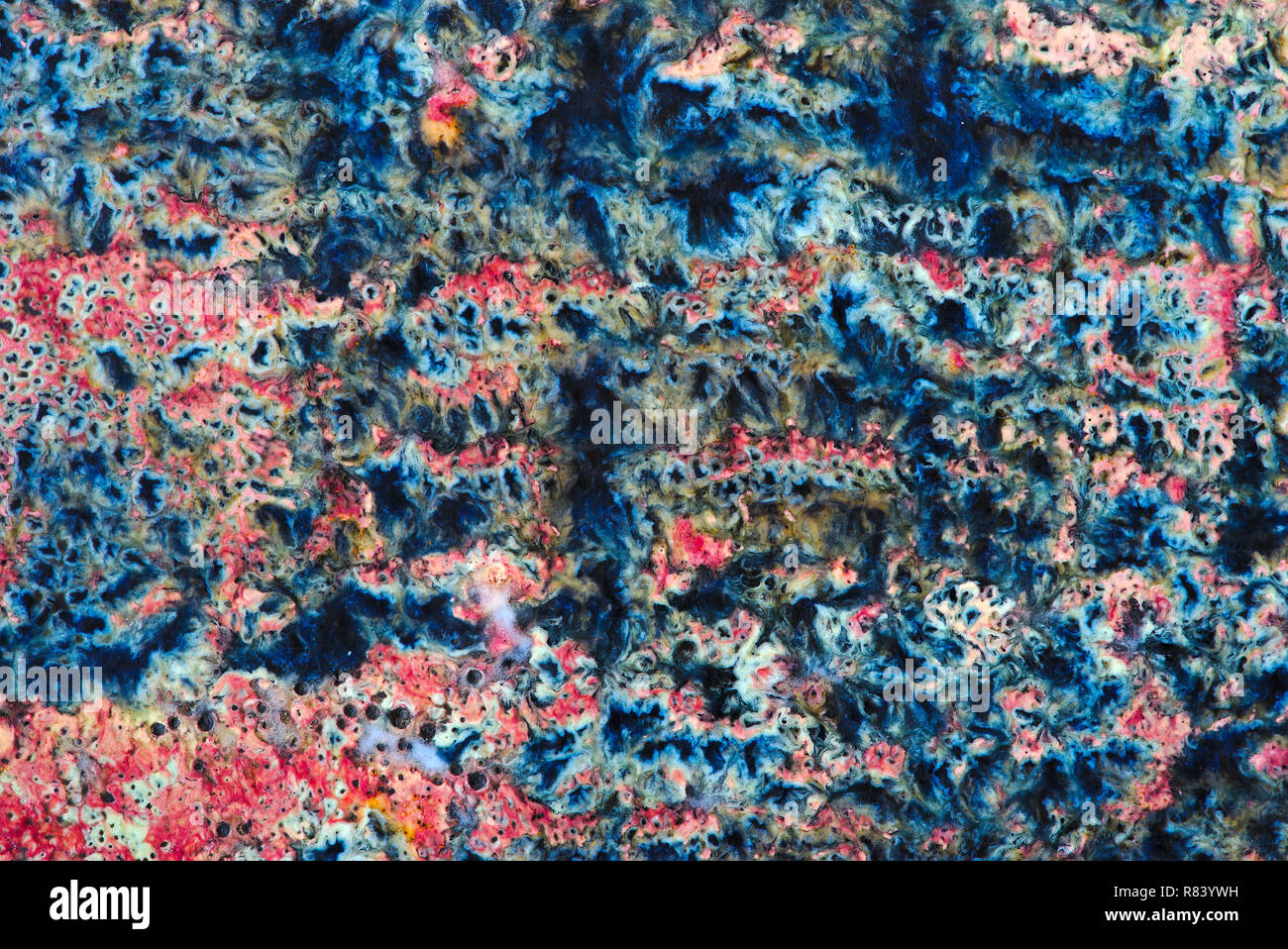 La texture en céramique Vallauris, close-up view couleurs et motifs psychédéliques. Banque D'Images