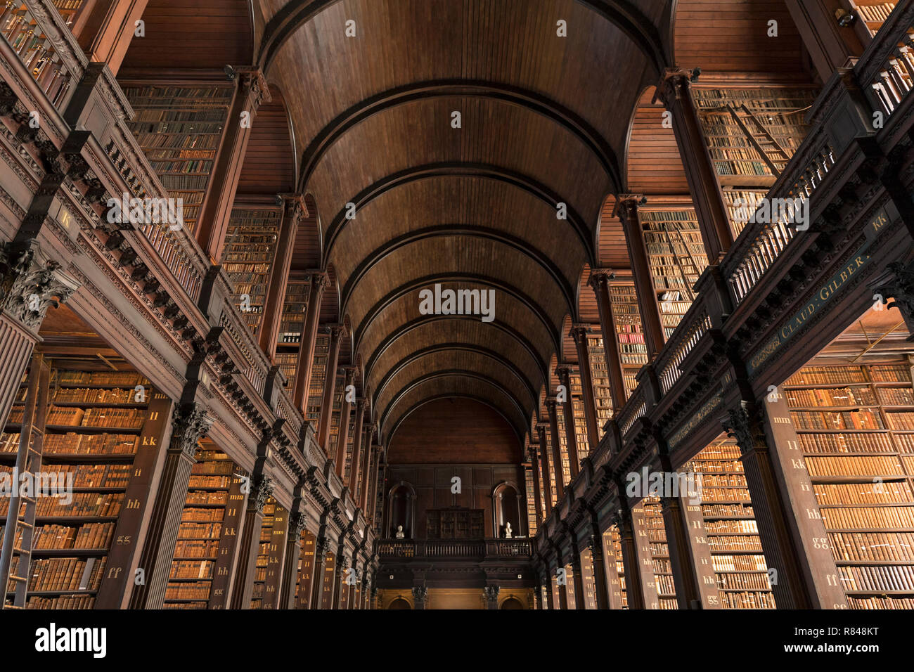 L'Irlande, Dublin, Trinity College Dublin, Livre de Kells Ancienne Bibliothèque Banque D'Images