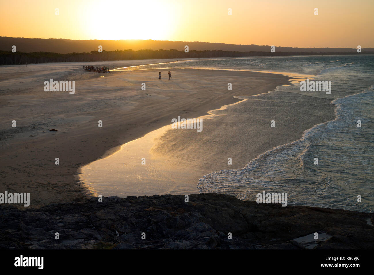 Coucher de soleil sur la plage de Flinders, Point Lookout, North Stradbroke Island, Queensland, Australie Banque D'Images