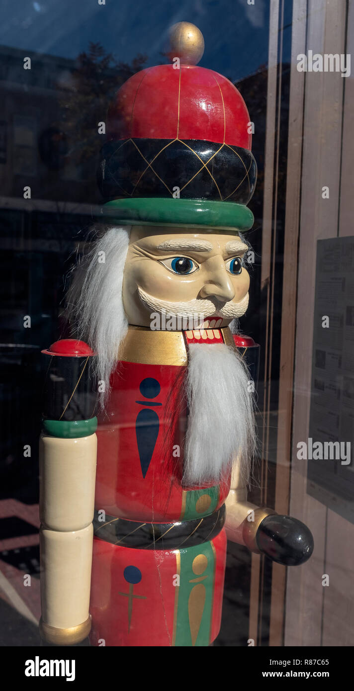 Poupée de Noël Casse-Noisette, aka Casse-noisette en vitrine Banque D'Images