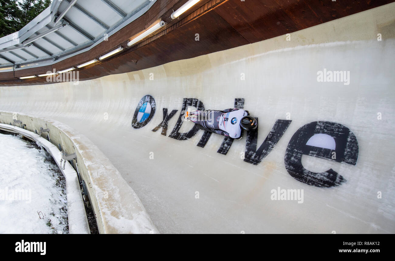 Winterberg, Allemagne. 14 Décembre, 2018. Squelette, Coupe du monde, les hommes, 2ème run dans le Veltins-Eisarena : Martins Dukurs de Lettonie sur la piste. Credit : Christophe Gateau/dpa/Alamy Live News Banque D'Images