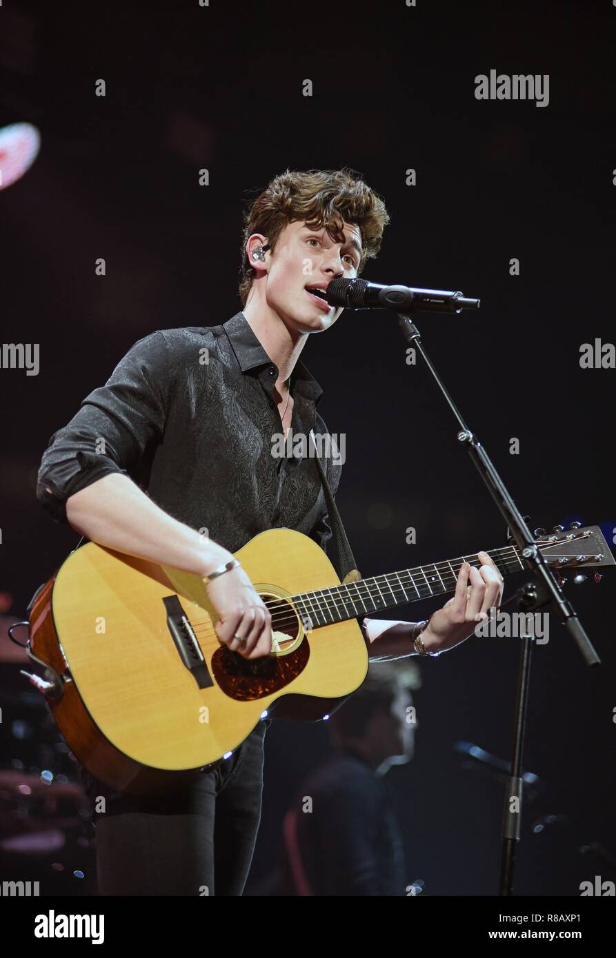 Atlanta, GA, USA. 14 Décembre, 2018. Shawn Mendes présents pour pouvoir 96,1 IHeartRadio Jingle Ball présentée par Capital One, State Farm Arena, Atlanta, GA, le 14 décembre 2018. Credit : Derek Storm/Everett Collection/Alamy Live News Banque D'Images