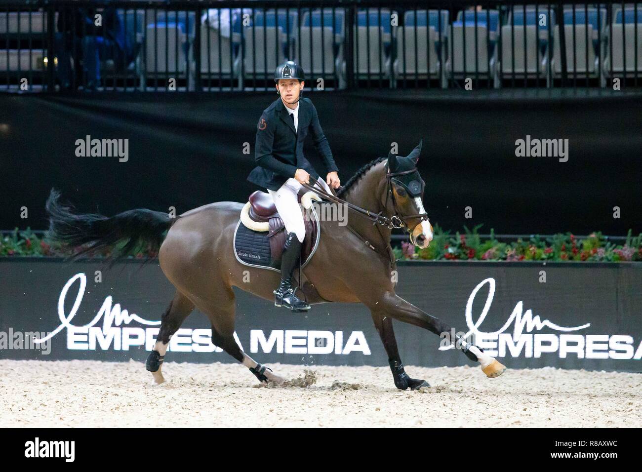 Prague, République tchèque. 15 Décembre, 2018. Gagnant. Scott Brash équitation Bonjour Shelby. GBR. GCL Cours Individuel. Concours hippique. Séries éliminatoires de Prague. 14/12/2018. Credit : Sport en images/Alamy Live News Banque D'Images