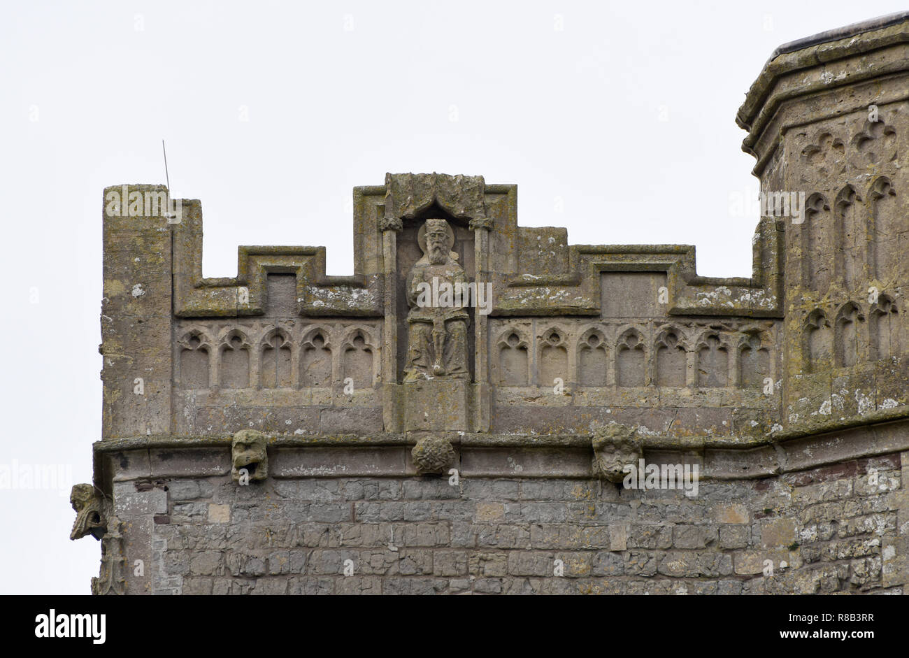 Détail de l'église Sainte Brigitte, côté est de la tour ouest, numéro 3740 Banque D'Images