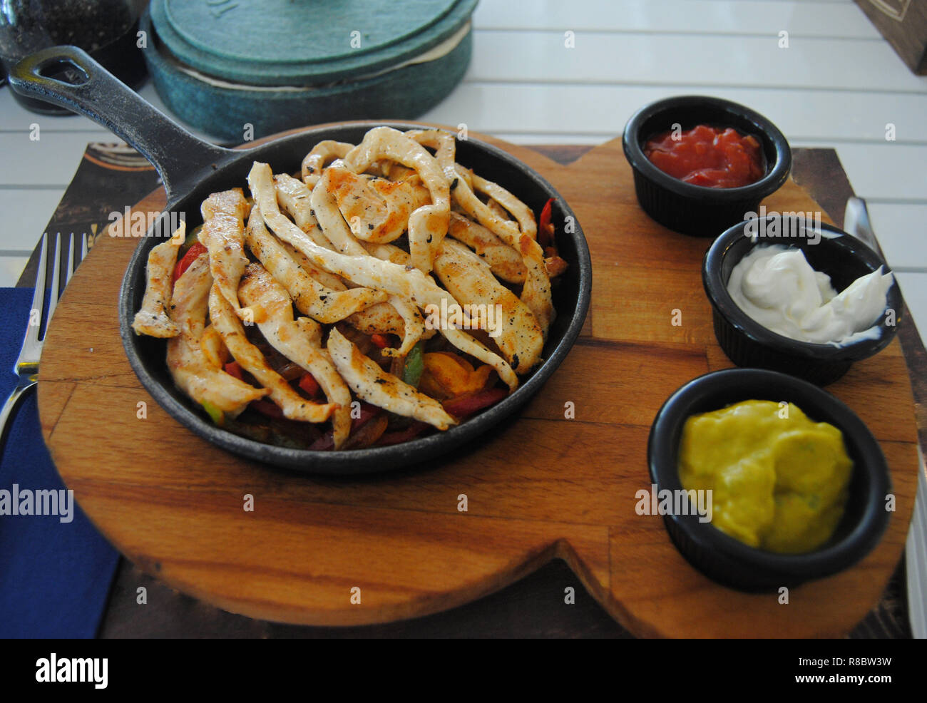 Assiette de poulet fajita Banque D'Images