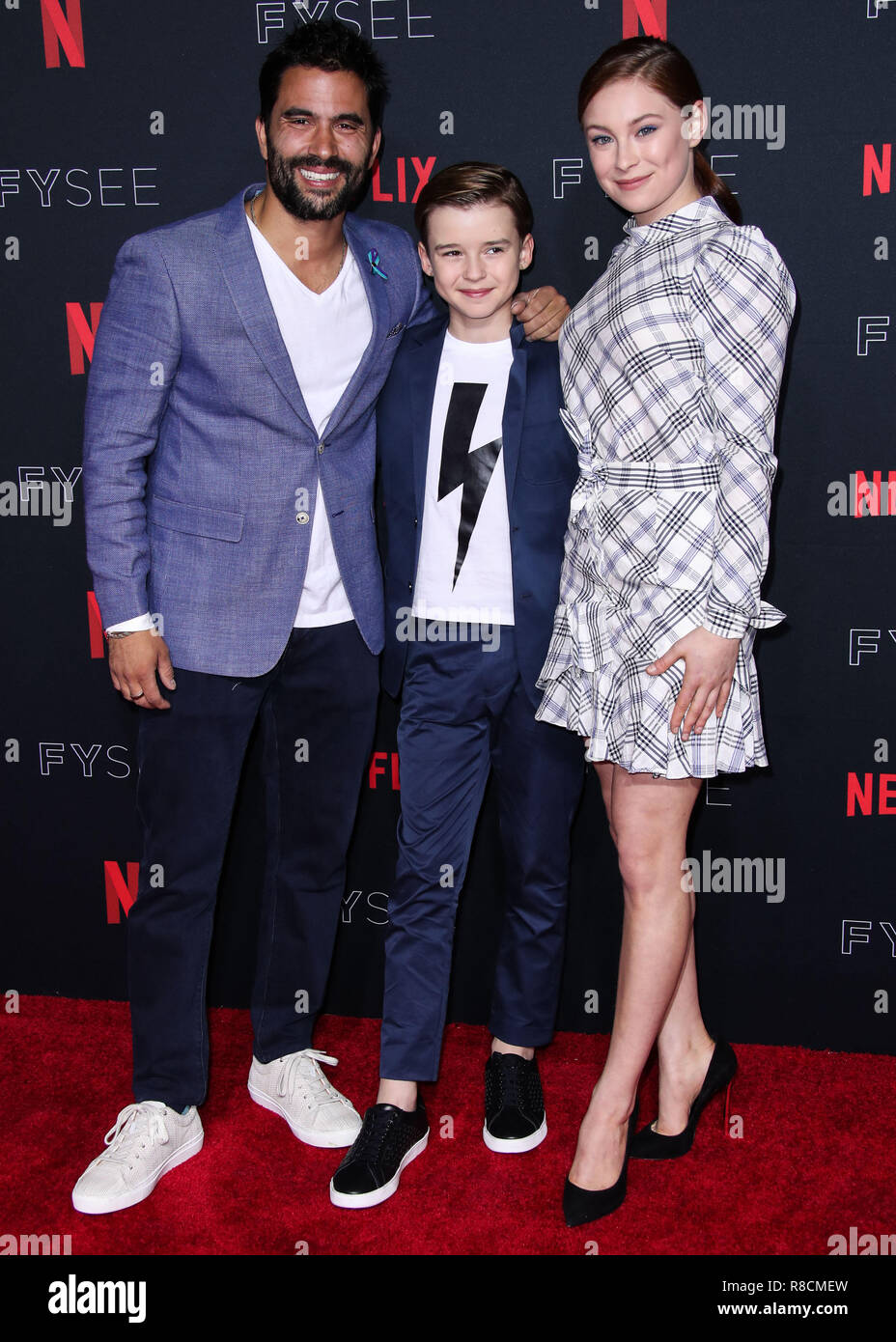 HOLLYWOOD, LOS ANGELES, CA, USA - Mai 06 : Ignacio Serricchio, Maxwell Jenkins, Mina Sundwall le FYSee à Netflix Kick Off Party 2018 tenue à Raleigh Studios le 6 mai 2018 à Hollywood, Los Angeles, Californie, États-Unis. (Photo par Xavier Collin/Image Press Office) Banque D'Images