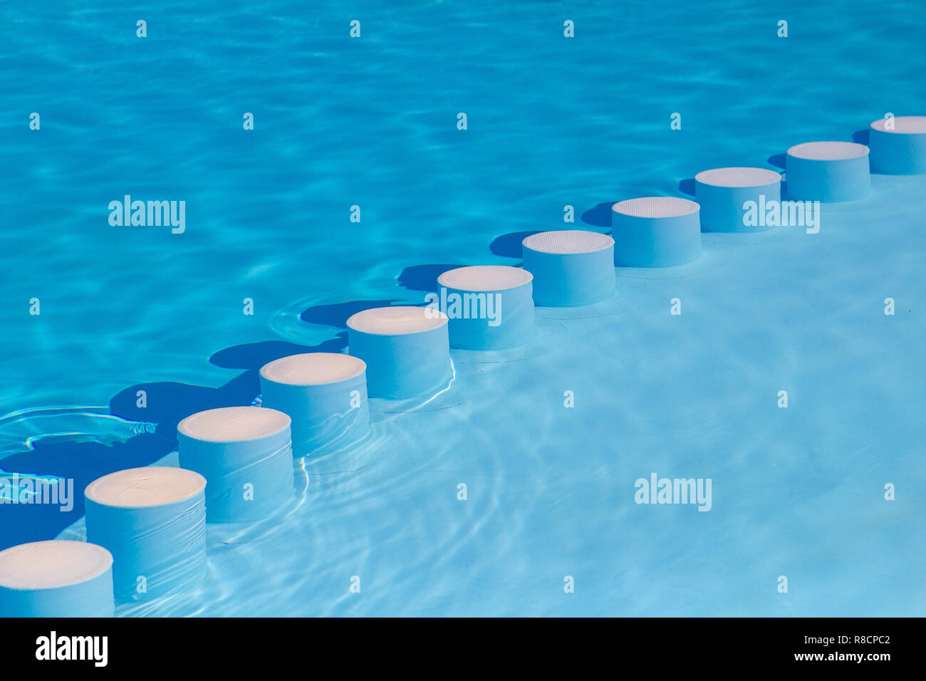 Bars piscine kids zone sous le ciel Banque D'Images