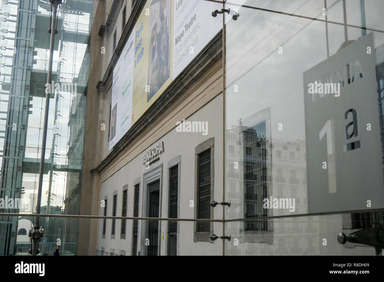 Les élévateurs de la Reine Sofia - Museo Nacional Centro de Arte Reina Sofía, Madrid, Espagne Banque D'Images