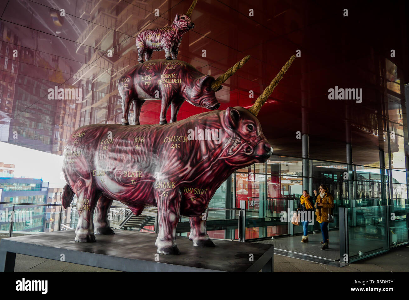 'Le blé et steack", oeuvre de Miralda, Museo Nacional Centro de Arte Reina Sofía, Madrid, Espagne Banque D'Images